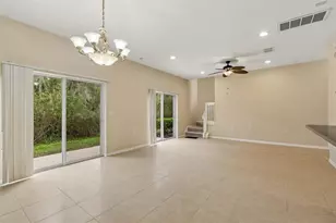 20112 Indian Rosewood Dr, Tampa, FL 33647 - Photo 14