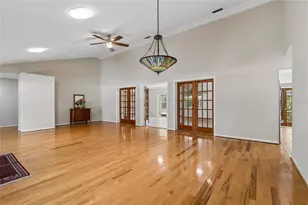 1055 Riverside Ridge Rd, Tarpon Springs, FL 34688 - Photo 18
