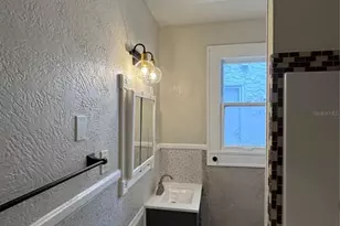 2610 Central Ave, Saint Petersburg, FL 33712 - Photo 20