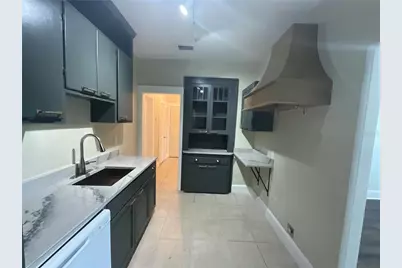 2610 Central Avenue #1, Saint Petersburg, FL 33712 - Photo 2