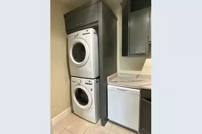 2610 Central Avenue #1, Saint Petersburg, FL 33712 - Photo 8