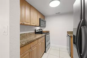 5221 Bayshore Blvd, Tampa, FL 33611 - Photo 22