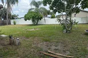 11113 102nd Ln, Largo, FL 33773 - Photo 12