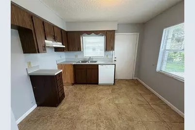 2463 Avenue C SW #A, Winter Haven, FL 33880 - Photo 4