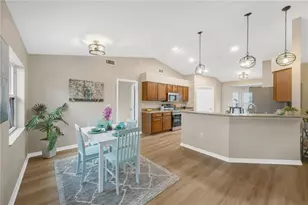 7811 Princeton Manor Cir, Lakeland, FL 33809 - Photo 6