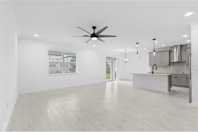 7421 Notched Pine Bend, Wesley Chapel, FL 33545 - Photo 8