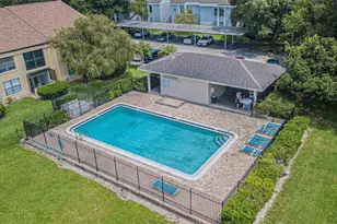 4965 Puritan Cir, Tampa, FL 33617 - Photo 12