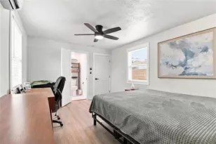 1701 41st St S, Saint Petersburg, FL 33711 - Photo 18