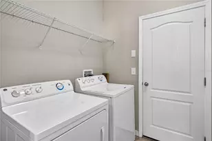 3558 Bracknell Ct, Land O Lakes, FL 34638 - Photo 28