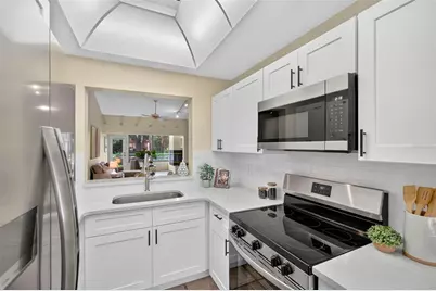 14922 Feather Cove Road, Clearwater, FL 33762 - Photo 2