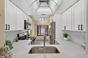 14922 Feather Cove Rd, Clearwater, FL 33762 - Photo 22