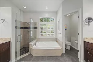 9402 Hunters Pond Dr, Tampa, FL 33647 - Photo 16