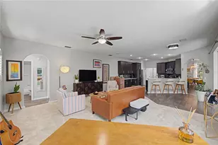 9402 Hunters Pond Dr, Tampa, FL 33647 - Photo 28