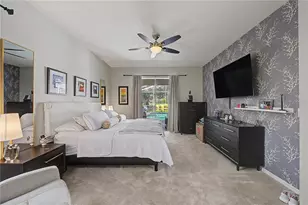 9402 Hunters Pond Dr, Tampa, FL 33647 - Photo 12