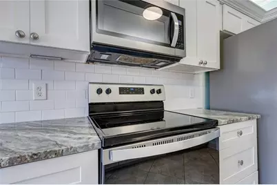 186 Boca Ciega Point South Boulevard, Saint Petersburg, FL 33708 - Photo 18