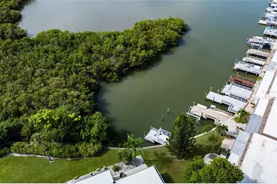 186 Boca Ciega Point South Boulevard, Saint Petersburg, FL 33708 - Photo 52