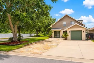 2328 Pleasure Run Dr, Ruskin, FL 33570 - Photo 4