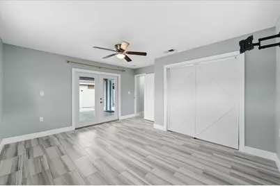 311 45th Avenue N, Saint Petersburg, FL 33703 - Photo 24