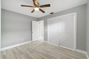 311 45th Ave N, Saint Petersburg, FL 33703 - Photo 20
