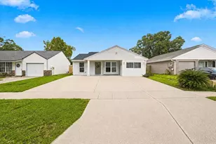 8304 Riverboat Dr, Tampa, FL 33637 - Photo 2