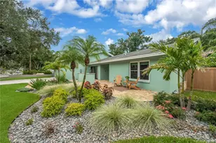 2767 Westchester Dr N, Clearwater, FL 33761 - Photo 4