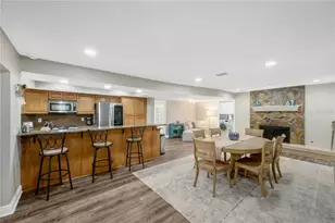 2767 Westchester Dr N, Clearwater, FL 33761 - Photo 14