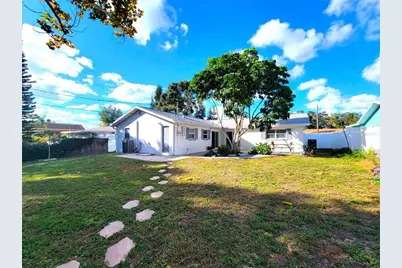 14196 Jeff Road, Largo, FL 33774 - Photo 8