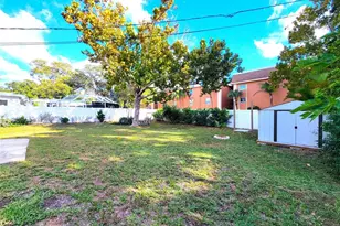 14196 Jeff Rd, Largo, FL 33774 - Photo 12