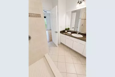 630 3rd Avenue S, Saint Petersburg, FL 33701 - Photo 16