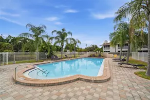 8350 Savannah Trace Cir, Tampa, FL 33615 - Photo 38