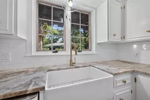 2321 14th St N, Saint Petersburg, FL 33704 - Photo 14