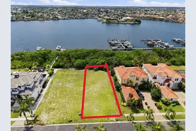 6111 Lagomar Lane, Apollo Beach, FL 33572 - Photo 2