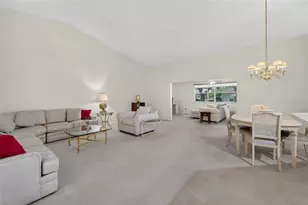 1023 McDaniel St, Sun City Center, FL 33573 - Photo 4