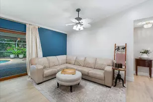 15911 Ironware Pl, Tampa, FL 33624 - Photo 10