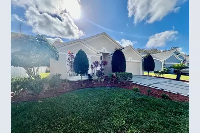 30728 Iverson Drive, Wesley Chapel, FL 33543 - Photo 2