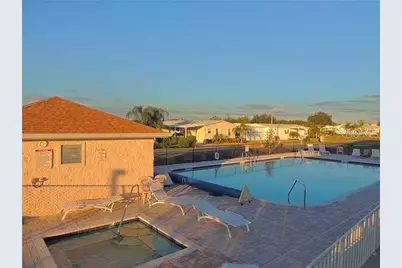 37535 New Horizons Boulevard, Zephyrhills, FL 33541 - Photo 24