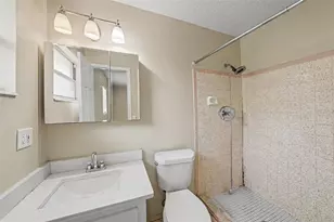 2451 Glenview Dr, Land O Lakes, FL 34639 - Photo 18