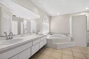 2817 Jarvis Cir, Palm Harbor, FL 34683 - Photo 30