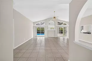 2817 Jarvis Cir, Palm Harbor, FL 34683 - Photo 4