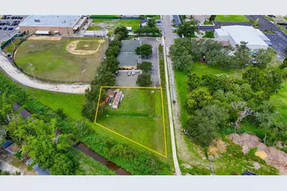 7318 W Comanche Avenue, Tampa, FL 33634 - Photo 22