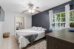 1171 Highland Ct N, Saint Petersburg, FL 33701 - Photo 12
