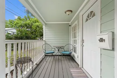 1171 Highland Court N, Saint Petersburg, FL 33701 - Photo 2