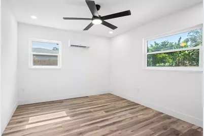 6116 52nd Avenue N, Kenneth City, FL 33709 - Photo 20
