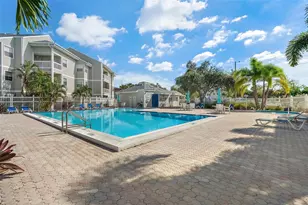 6817 Stonesthrow Cir N, Saint Petersburg, FL 33710 - Photo 24