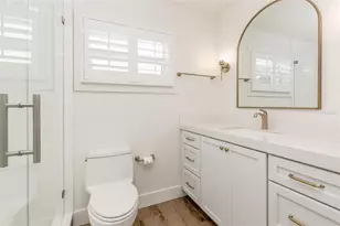 10350 Paradise Blvd, Treasure Island, FL 33706 - Photo 22
