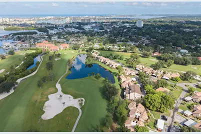 1328 Pelican Creek Crossing #D, Saint Petersburg, FL 33707 - Photo 2