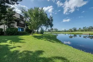1328 Pelican Creek Crossing, Saint Petersburg, FL 33707 - Photo 26