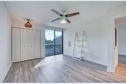 1328 Pelican Creek Crossing #D, Saint Petersburg, FL 33707 - Photo 76