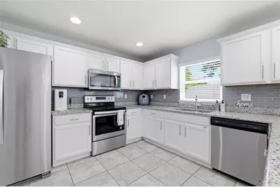 10421 Rivercrest Drive, Riverview, FL 33578 - Photo 6