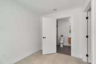 2853 35th Ave N, Saint Petersburg, FL 33713 - Photo 22
